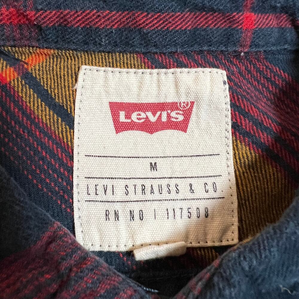 Levi's Men's Plaid Flannel Button Up Shirt Size M Hipster Layers Skater Cotton - Picture 4 of 10